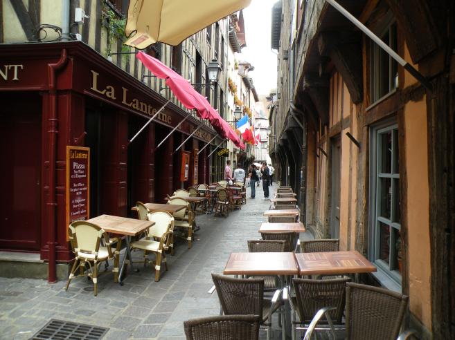 Rue Paillot de Montabert